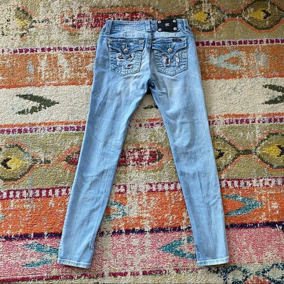 Miss Me Signature Distressed Skinny Jeans - Picture 6 of 14